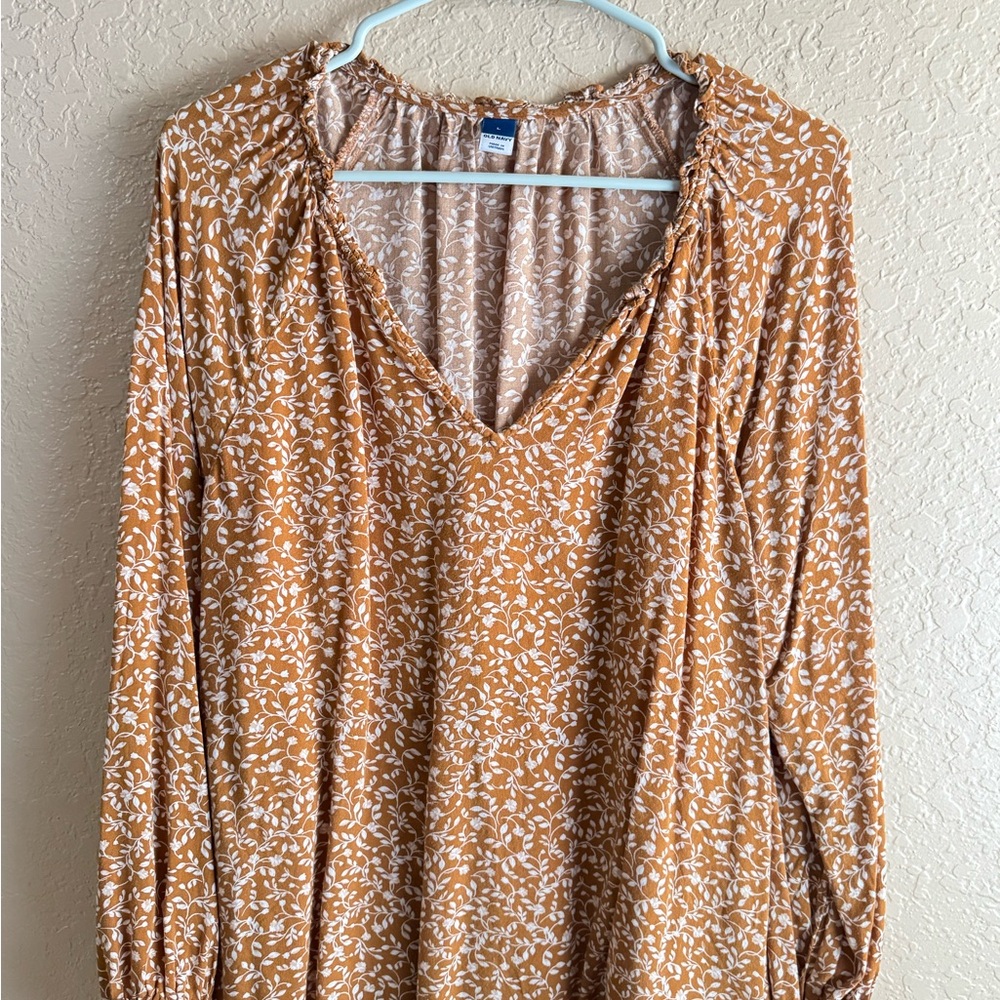 Neutral Boho Top Floral Long Sleeve VNeck Blouse flow peasant top Casual Office